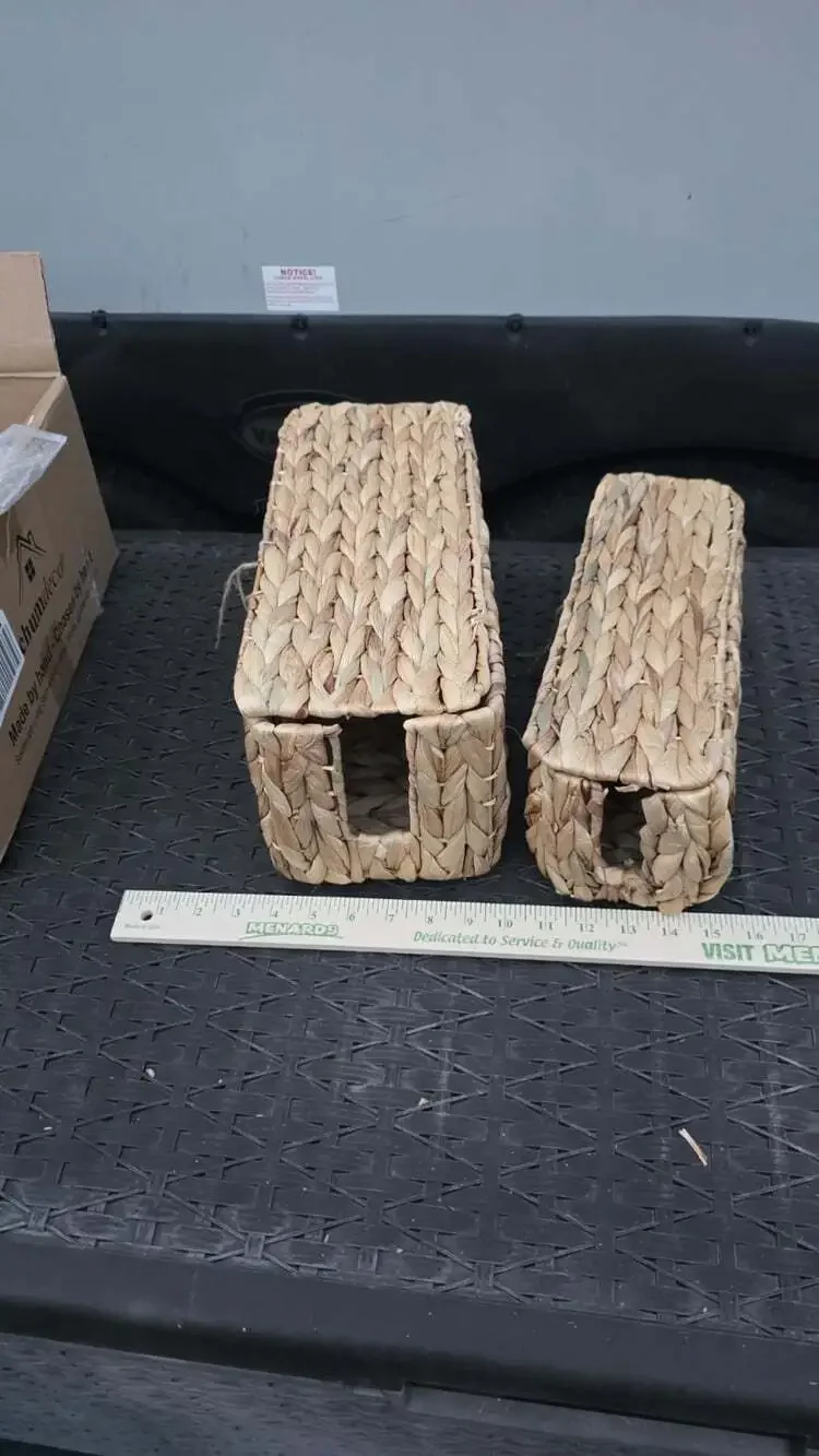 Set Of 2 Water Hyacinth Woven Storage Baskets w/attach Lids Toggle Tie Closure